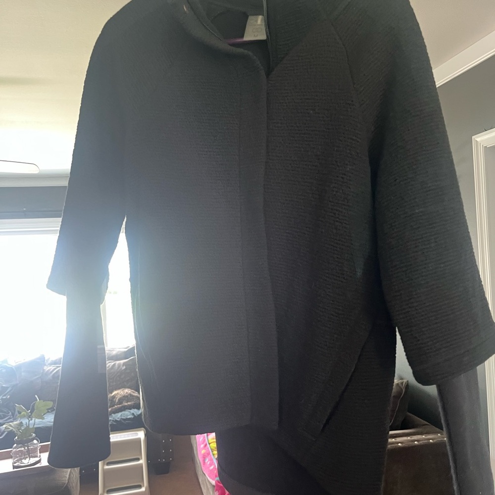 CALIA by Carrie Underwood Black Cape with Stand-Up Collar